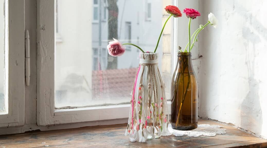 Upcycling Blumenvasen aus Milchflaschen basteln