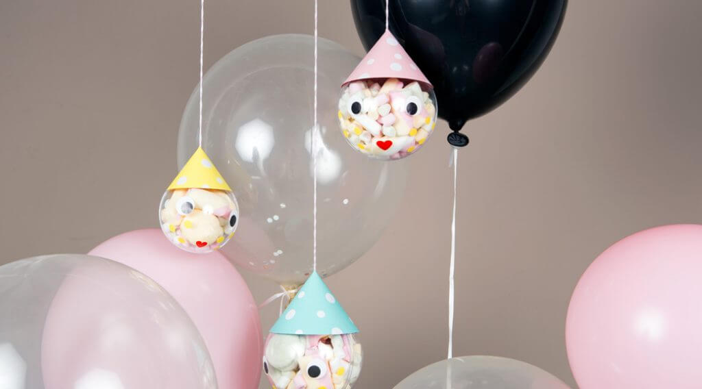DIY Deko für Kinderparty oder Kindergeburtstag basteln: Marshmallow-Köpfe