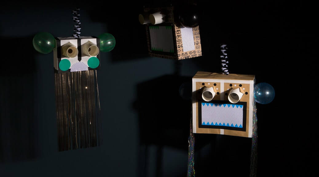 Laterne selber basteln: Roboterlaterne mit Anleitung mit Kindern basteln