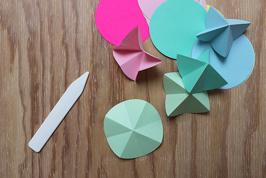 Origamigirlande aus Papier basteln