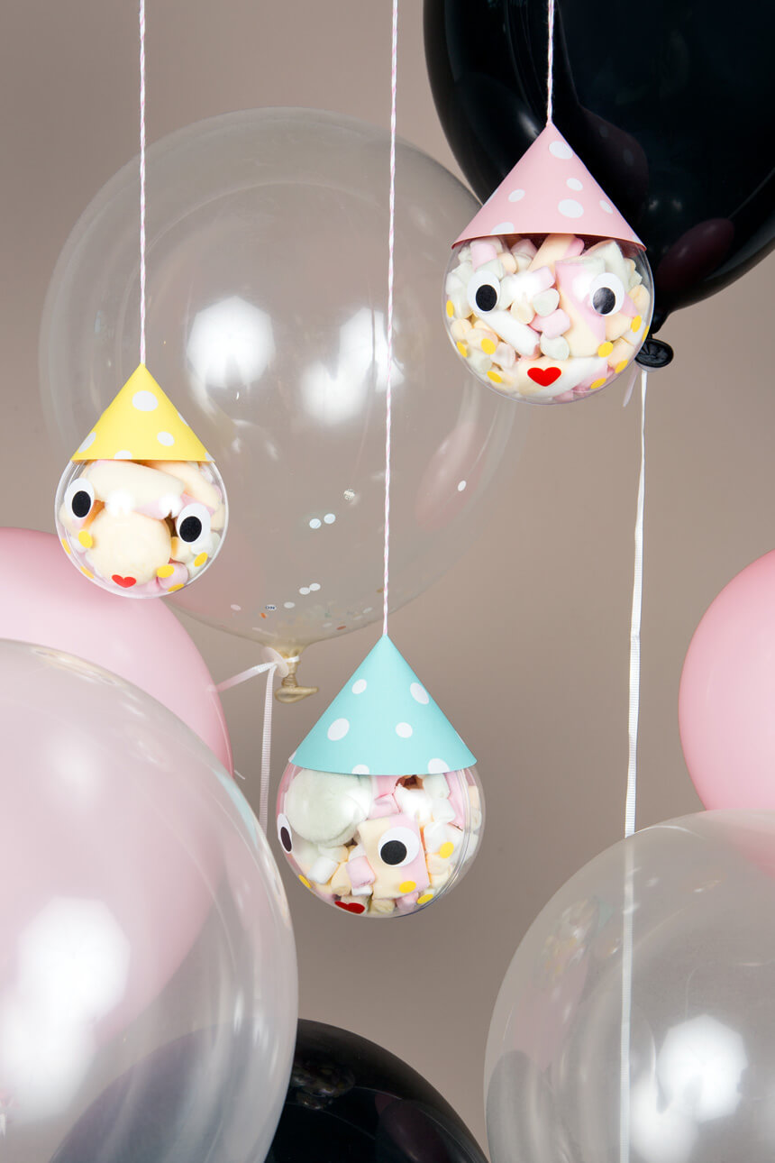 Bunte Marshmallow-Köpfe als Dekoration für die nächste Kinderparty: WLKMNDYS DIY Blog