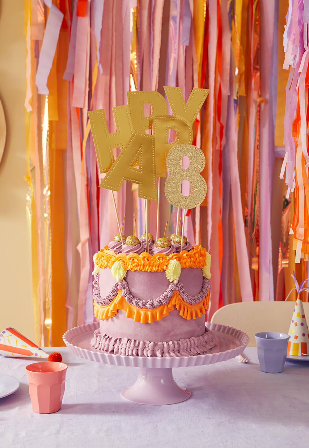 Glänzende Cake Topper als Dekoration für den Kindergeburtstag