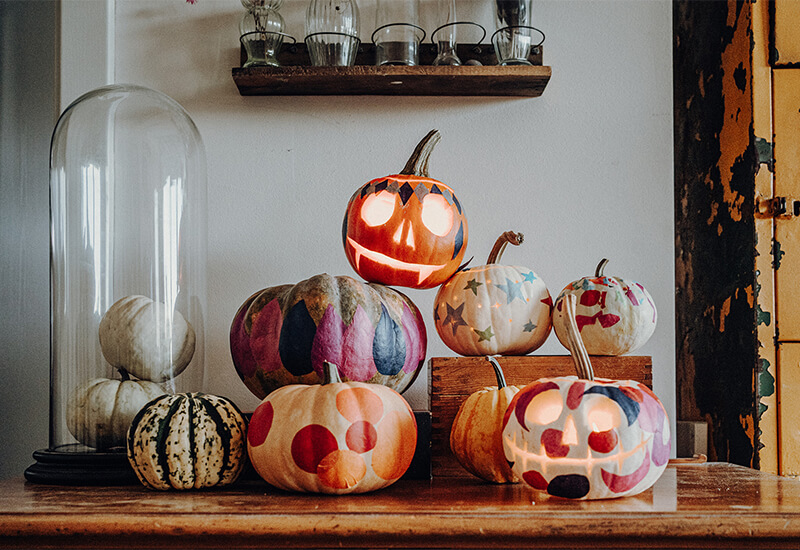 Halloween Basteln: 19 schaurig-schöne Ideen und Anleitungen