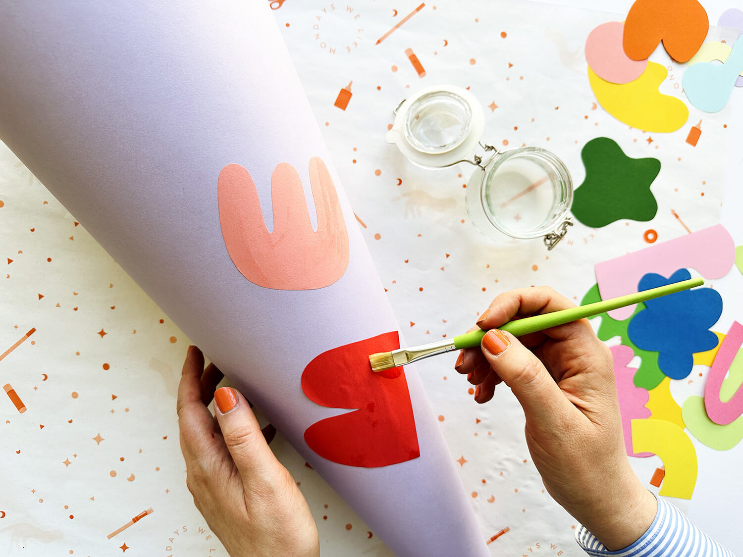 Wir basteln eine organische Konfetti Schultüte zum Schulanfang.