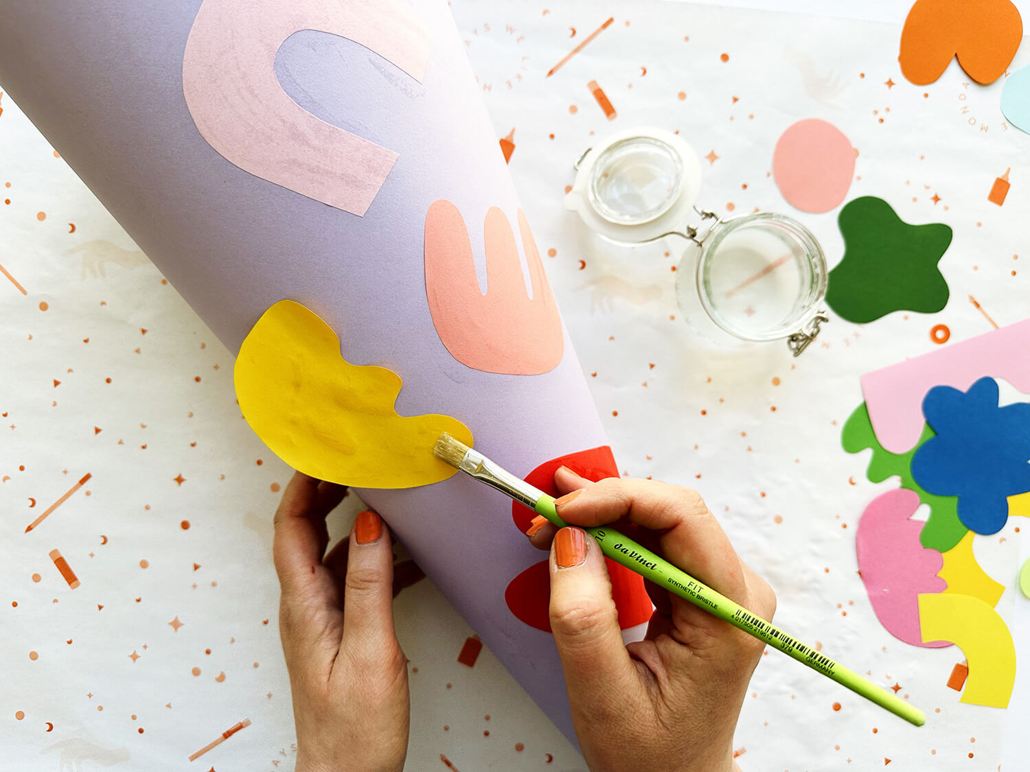 Wir basteln eine organische Konfetti Schultüte zum Schulanfang.