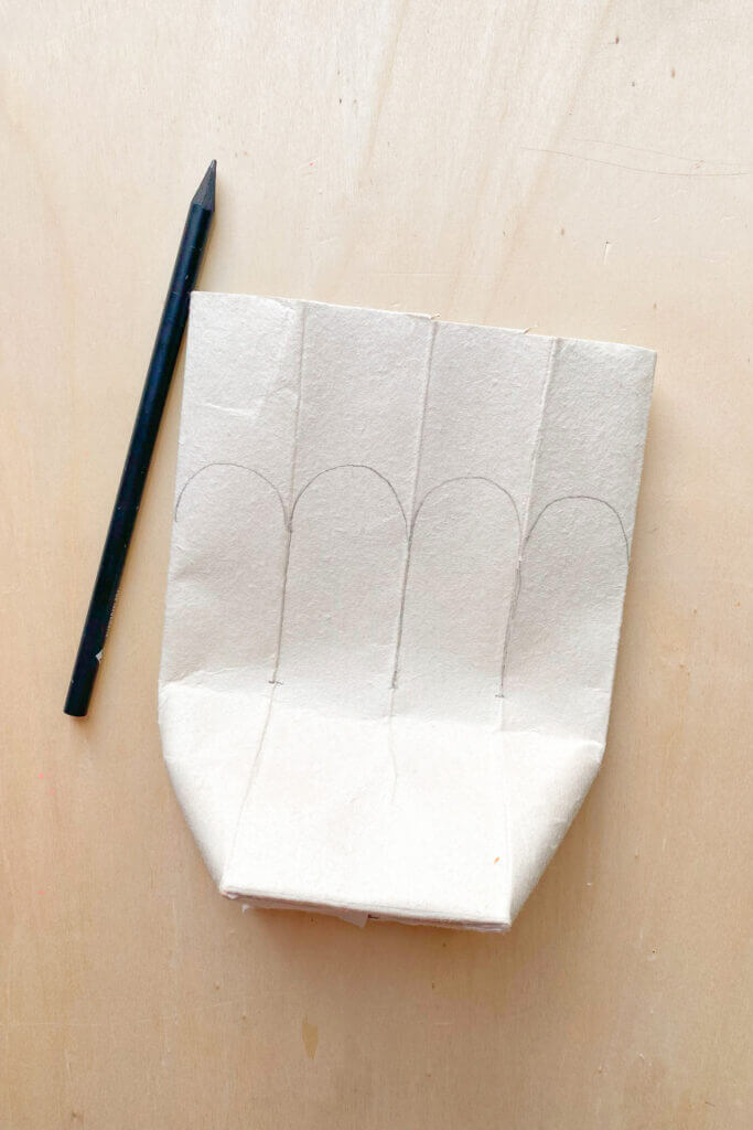 Upcycling Party! Wir basteln Blumentöpfe aus Milchkartons fürs Bienenbuffet.