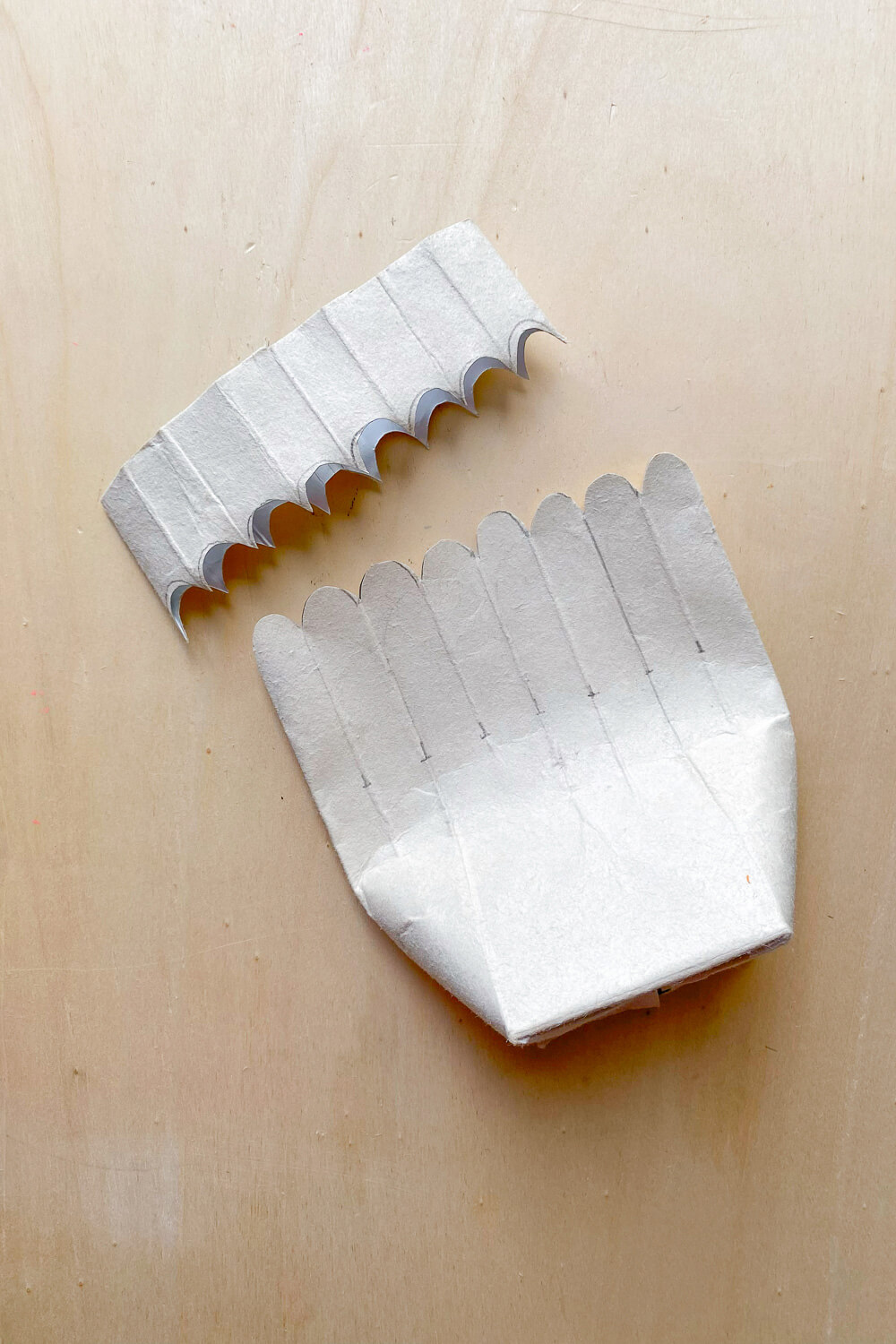 Upcycling Party! Wir basteln Blumentöpfe aus Milchkartons fürs Bienenbuffet.