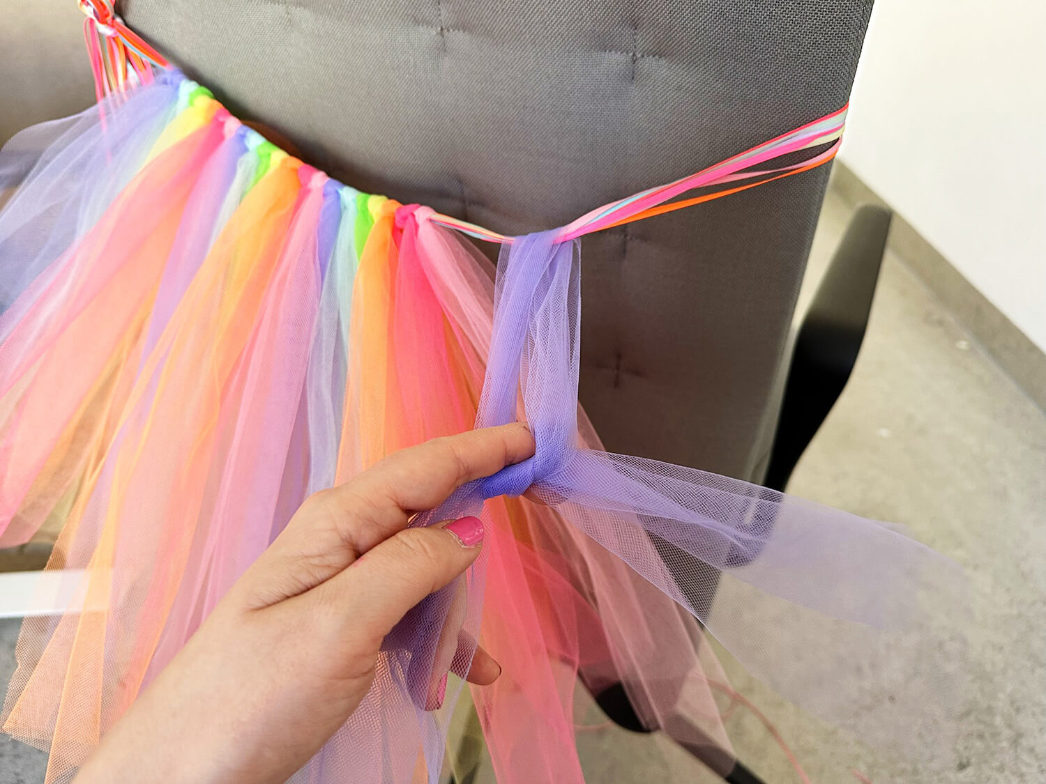 Basteln statt Nähen: 5 Ideen für schnelle Kostüme für Karneval, Fasching und Halloween – Regenbogen Prinzessin Tutu