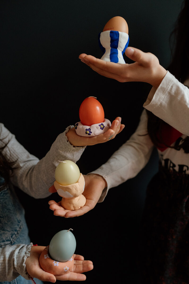 Ei wie schön: Wir basteln bunte Eierbecher aus Modelliermasse