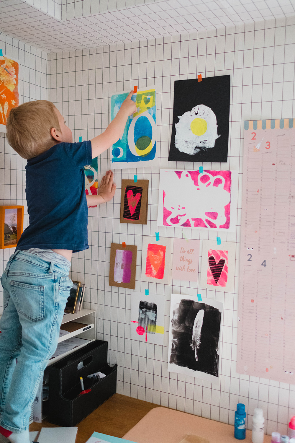 Wir drucken mit Gelli Arts Geldruckplatten.