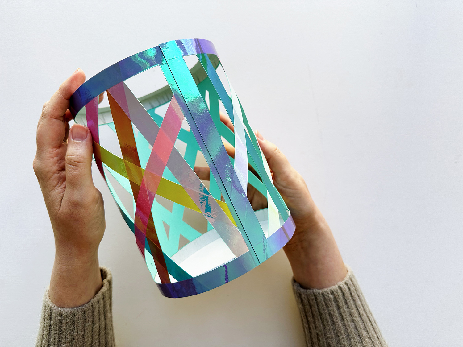 Lass uns die neue Käseschachtel-Laterne “Super Galaxy” basteln.