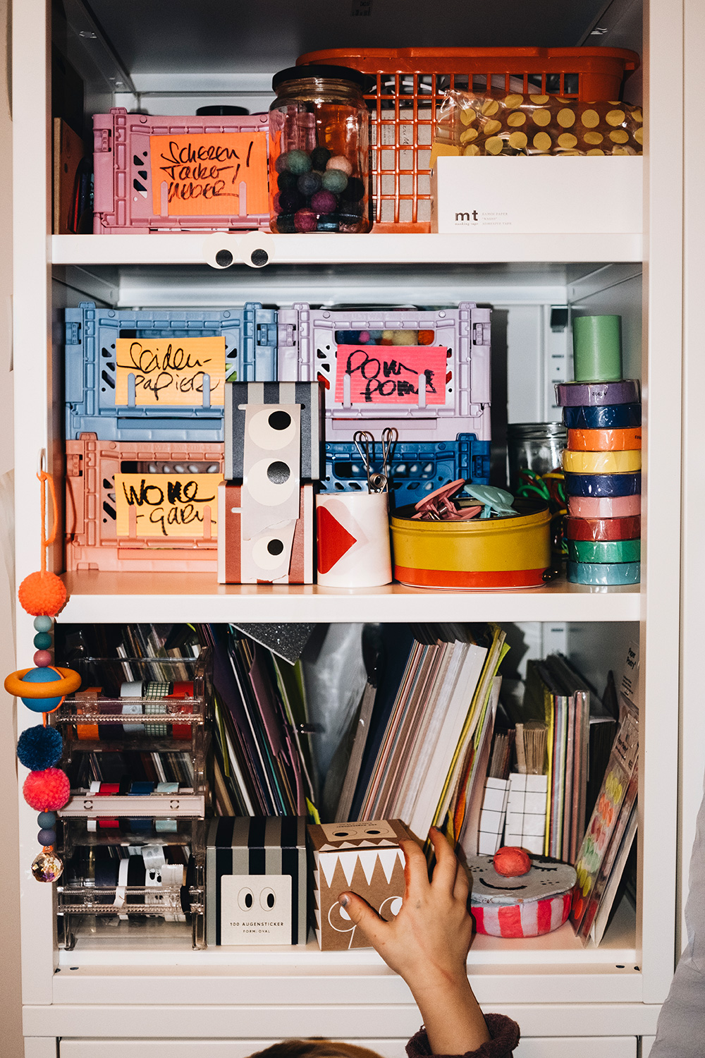 Dieses Bastelmaterial gehört in einen gut ausgestatteten Bastelfundus.