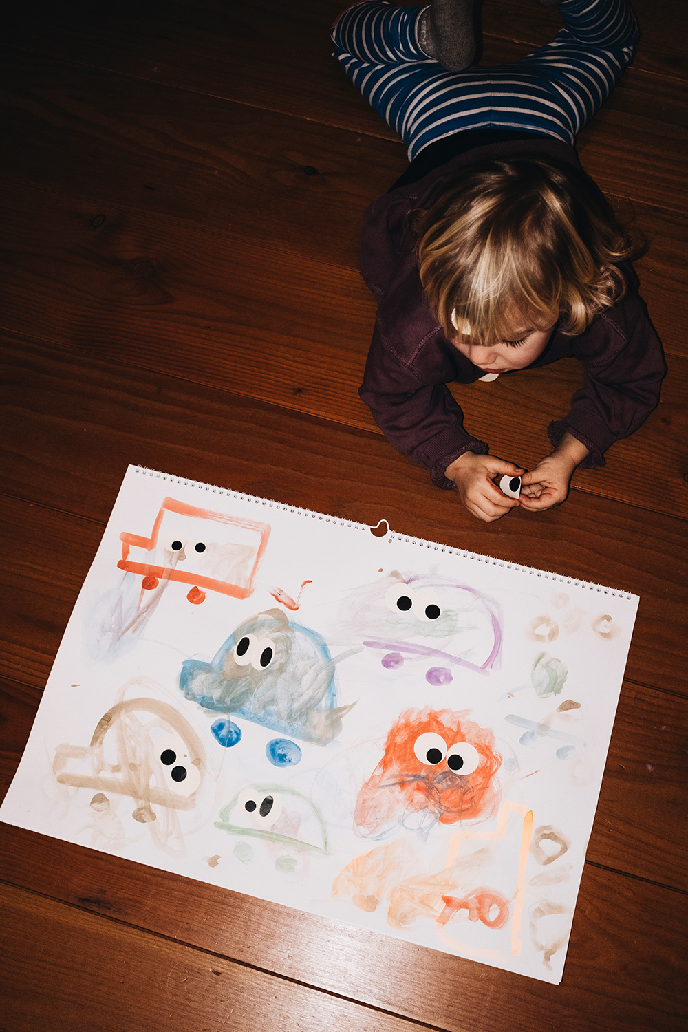 Dieses Bastelmaterial gehört in einen gut ausgestatteten Bastelfundus.