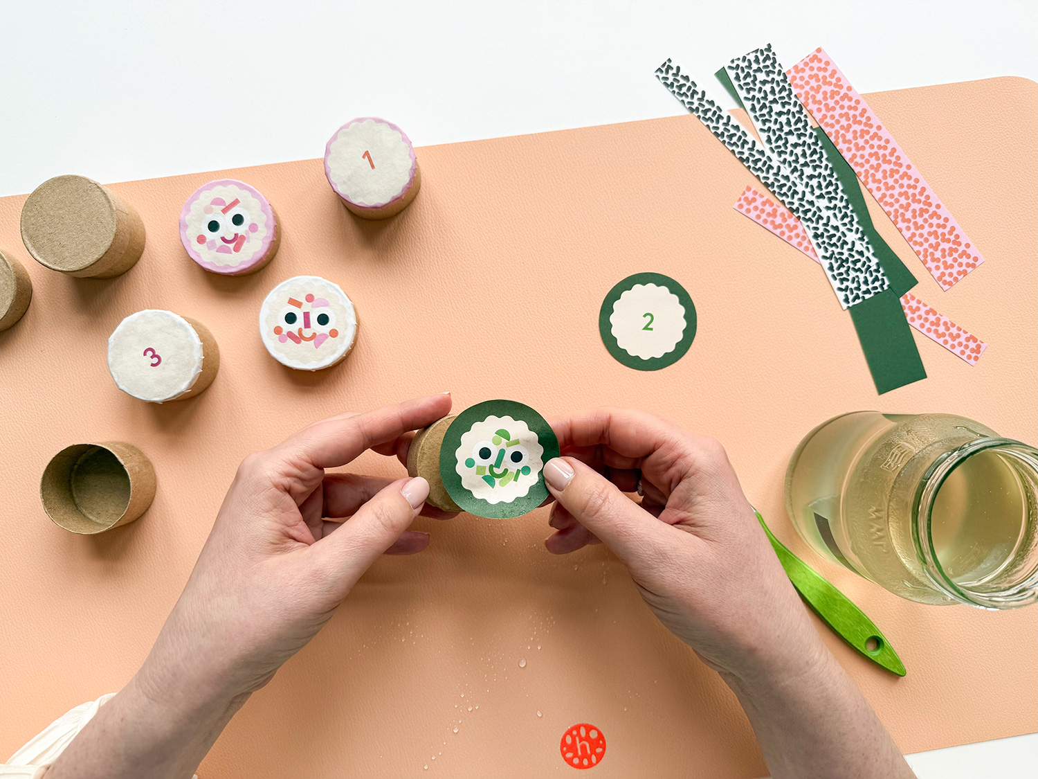 Lass uns einen Sushi-Adventskalender basteln.