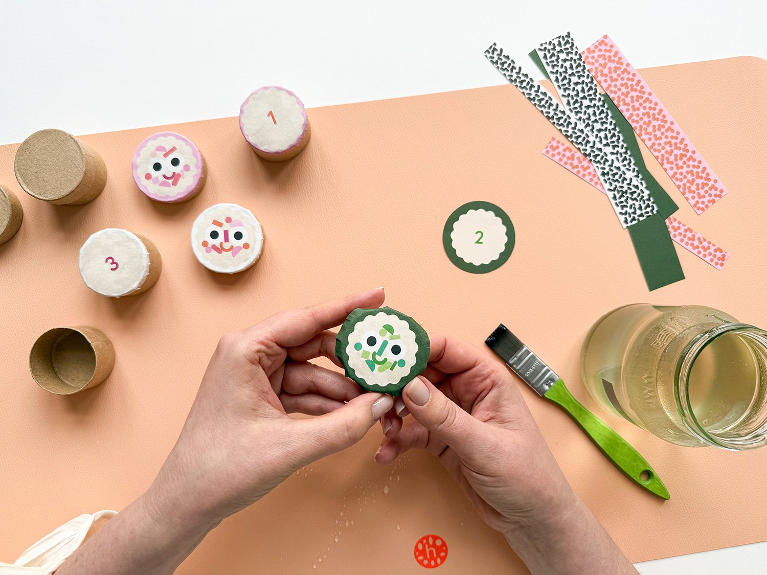 Lass uns einen Sushi-Adventskalender basteln.