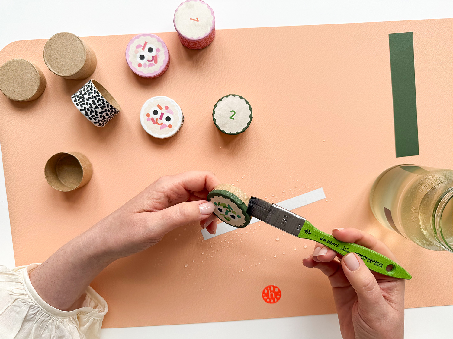 Lass uns einen Sushi-Adventskalender basteln.