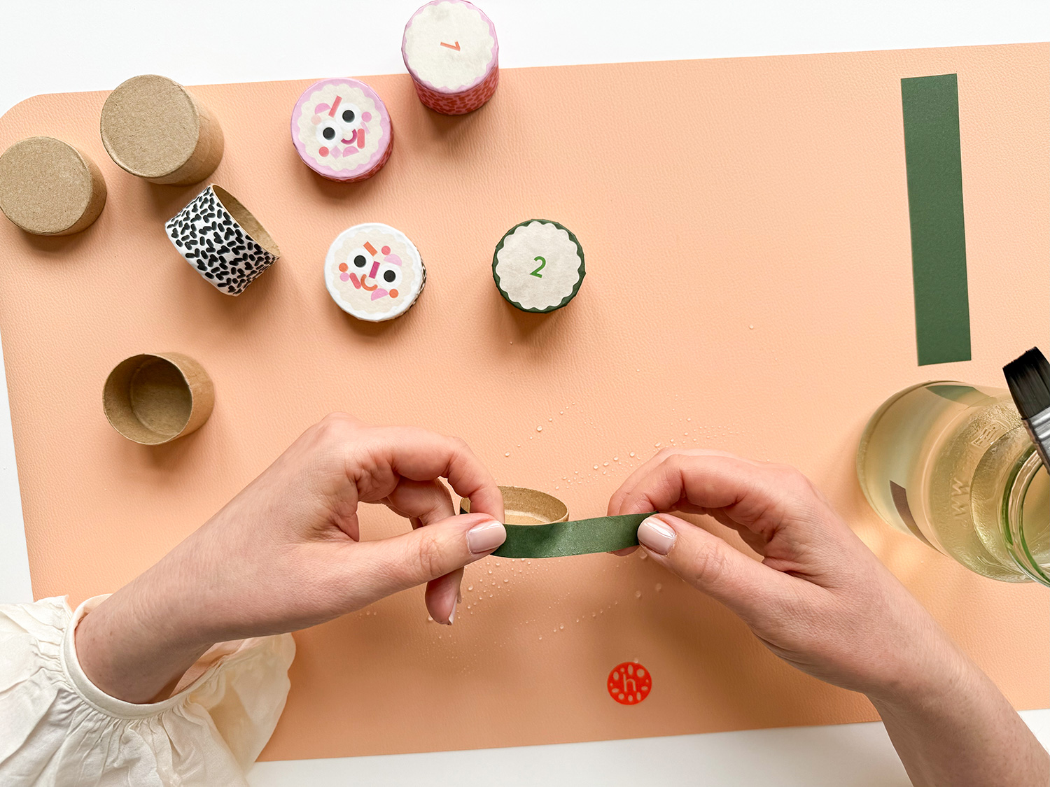 Lass uns einen Sushi-Adventskalender basteln.