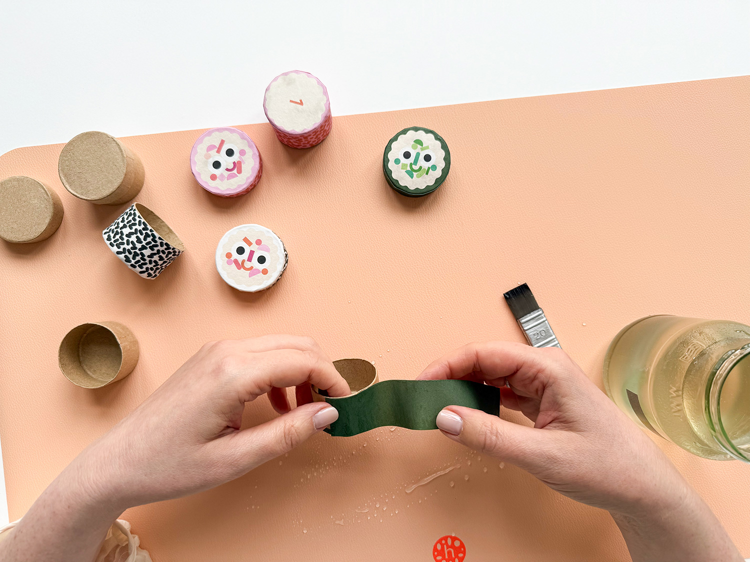 Lass uns einen Sushi-Adventskalender basteln.