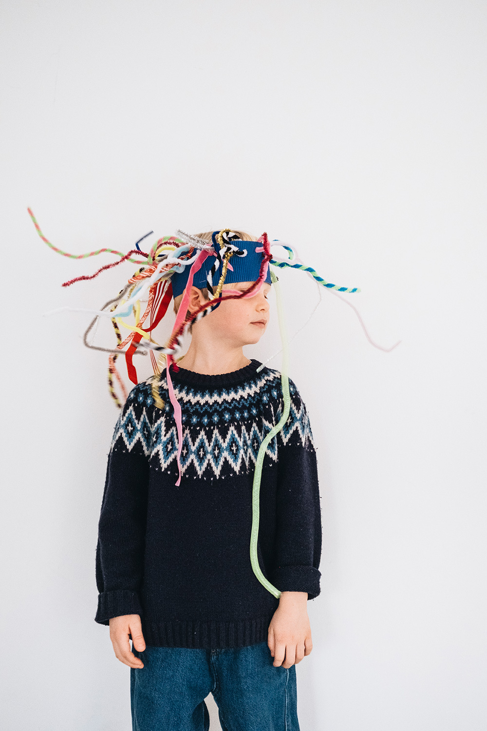 Kronen basteln mit Kindern: Die ultimative Last-Minute Idee für Fasching und Karneval