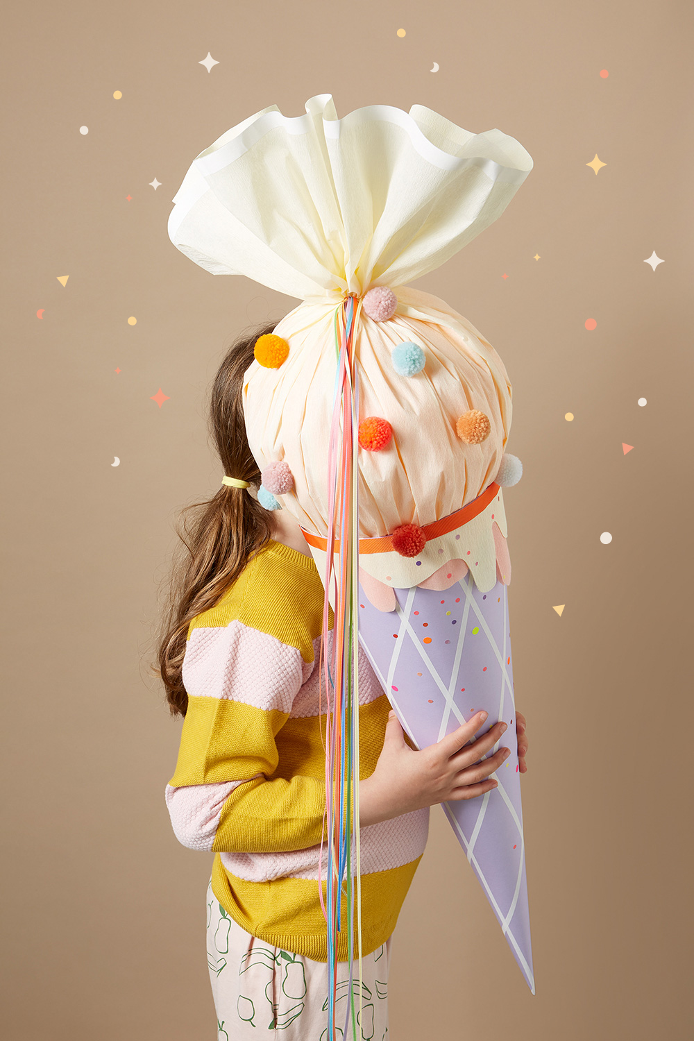 Lass uns die Original WE LIKE MONDAYS Eis-Schultüte basteln.